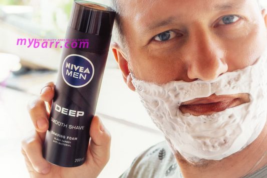 Nivea Men Deep Smooth Shave Schiuma Da Barba Con Carbone - Mybarr